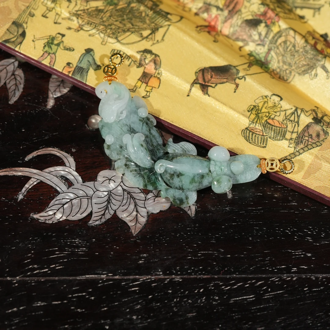 3.5香港王老板-翡翠吊坠 w1661