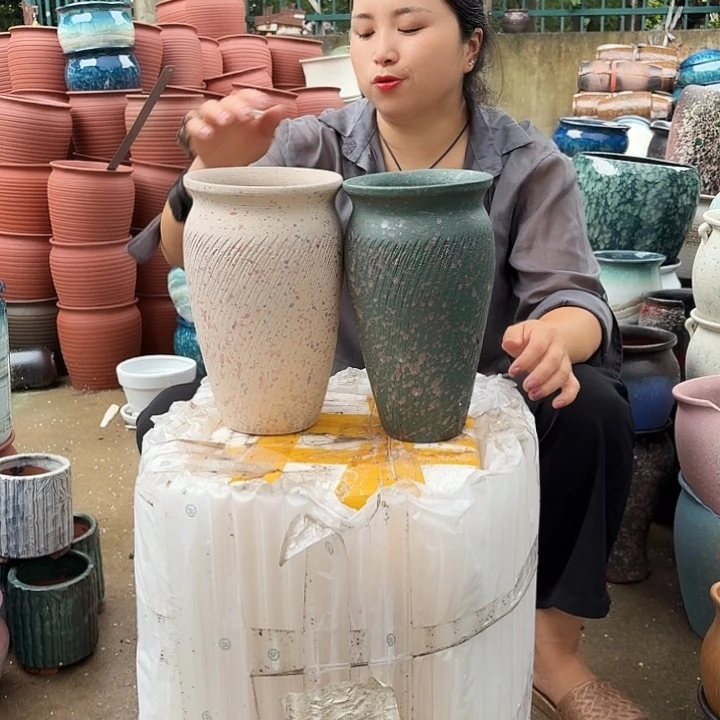 口15高25两个盆子。