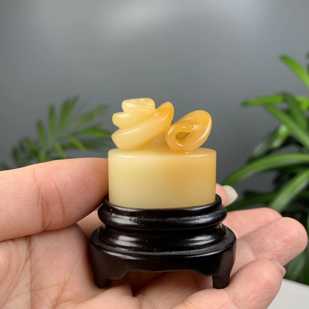 高品质寿山青黄冻芙蓉石·灵蛇（黄希作）