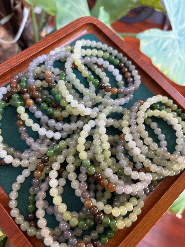 062810wm 和田玉青海料多宝手串约6mm多样性发其一