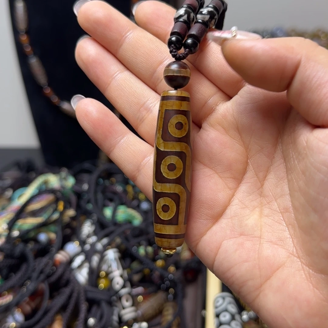 玛瑙/玉髓合金颈饰