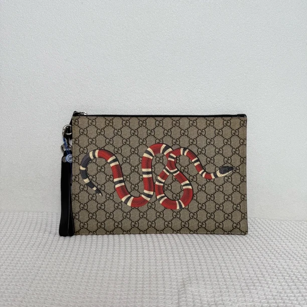95新 GUCCI/古驰 5732/经典时尚珊瑚蛇印花信封手拿包