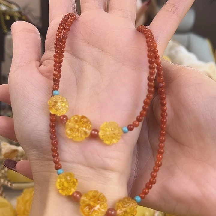 裸石琥珀未镶嵌金珀桃花锁骨链