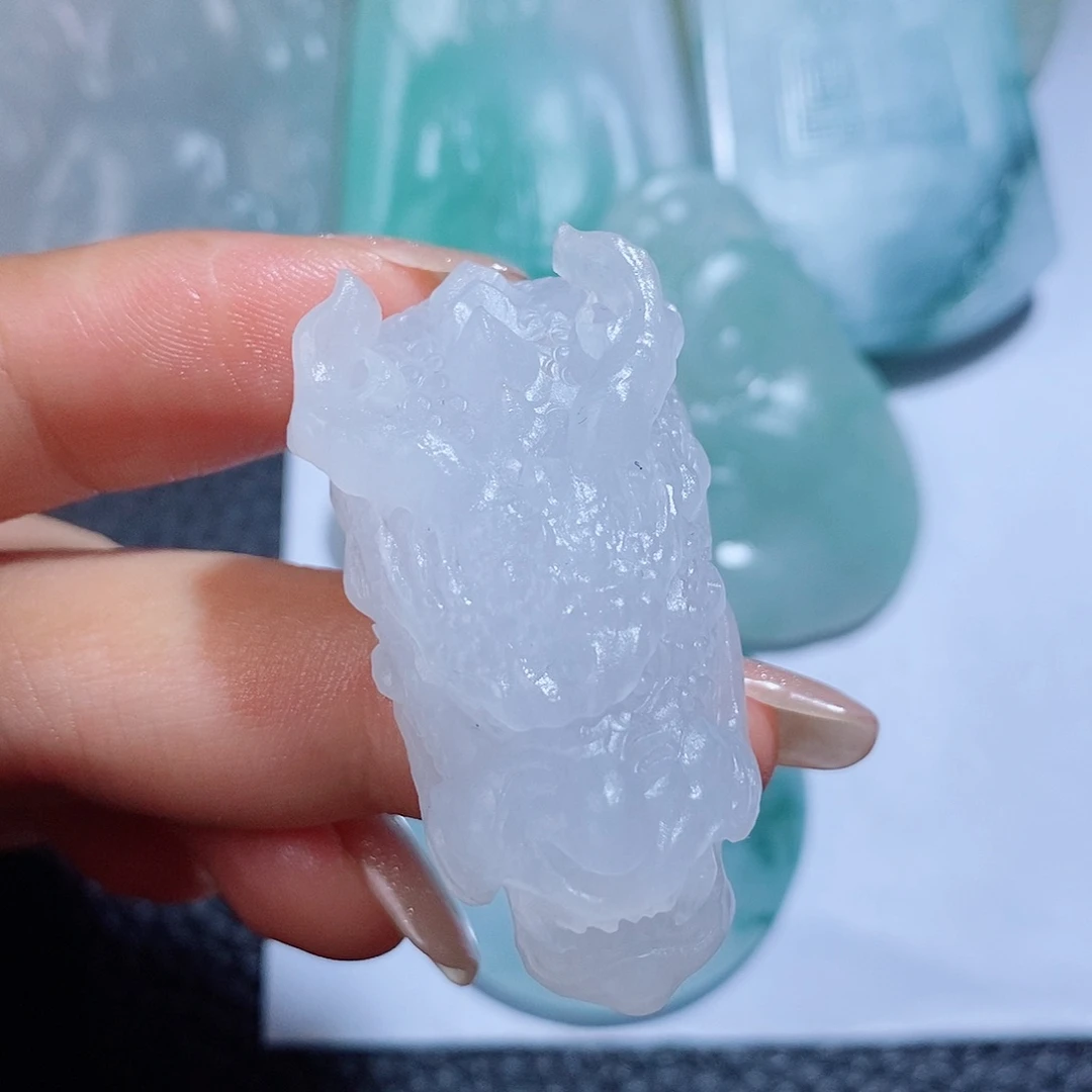 定制翡翠未镶嵌毛货付款后确认抛光