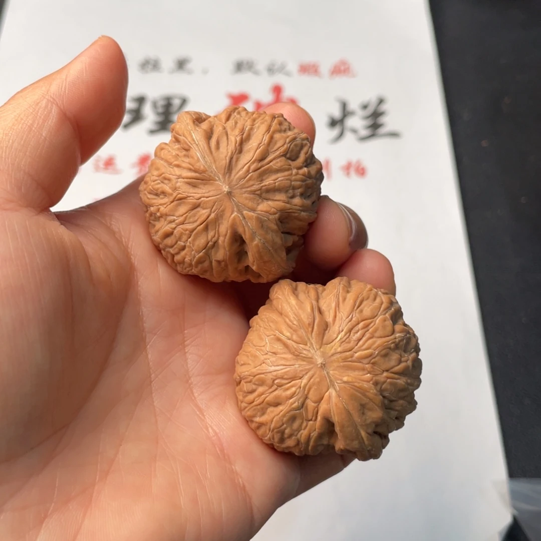 把件文玩核桃618。42铁锤有黄