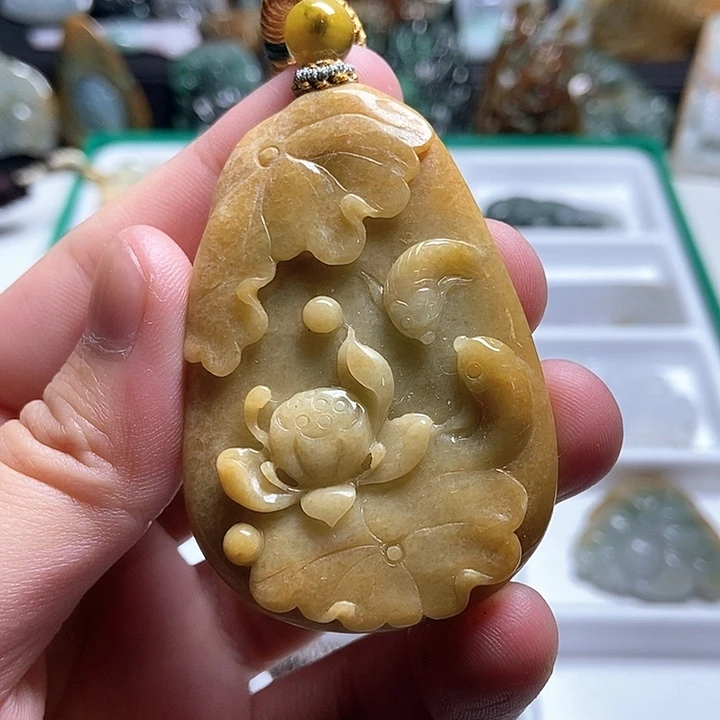 翡翠未镶嵌颈饰翡翠a货