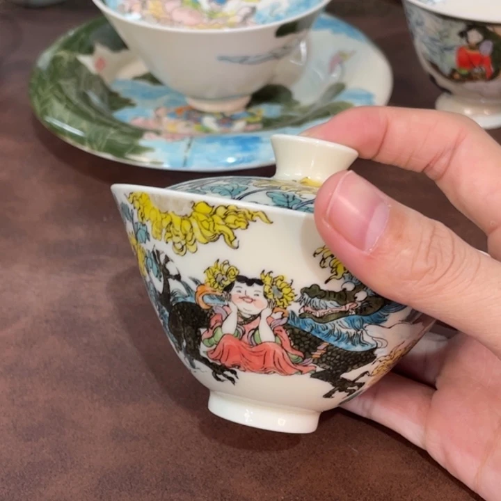 微瑕。      小雅。        28