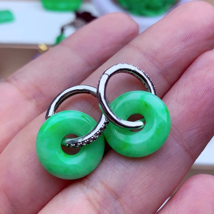 翡翠未镶嵌耳饰耳饰