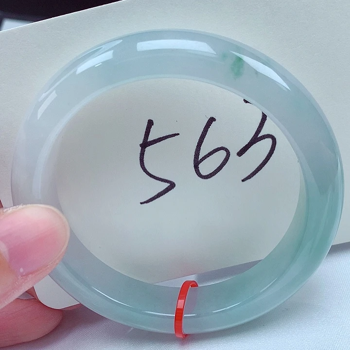 翡翠未镶嵌手镯翡翠