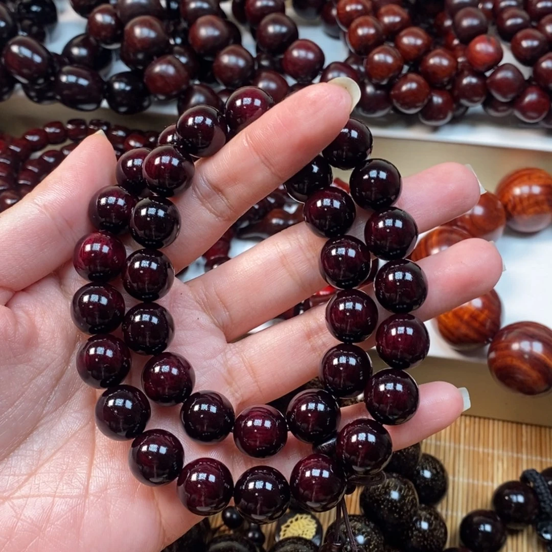 檀香紫檀（小叶紫檀）1.2手持