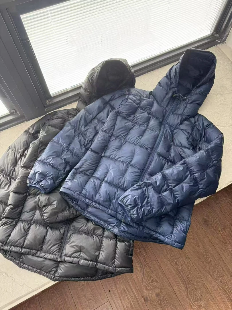 VERIKS 日本美丽山1000蓬连帽防风连帽厚外套