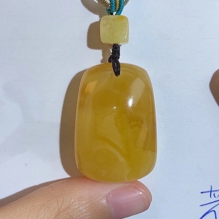 定制琥珀未镶嵌琥珀