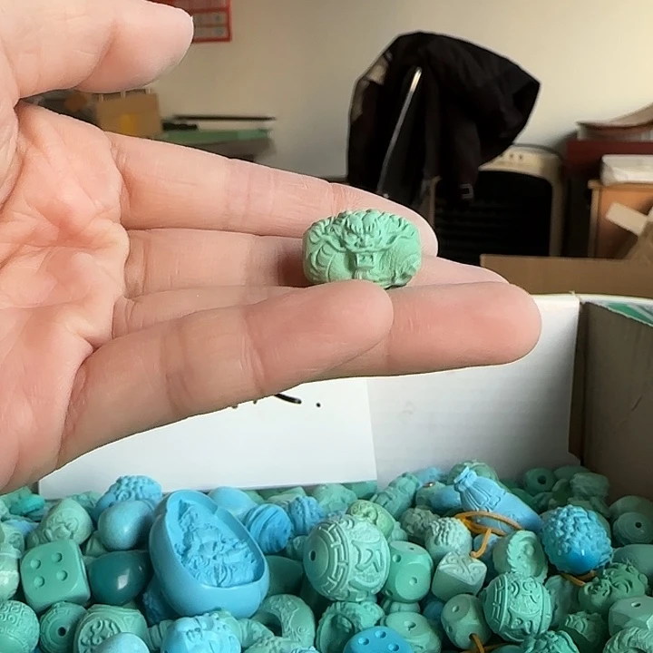 印石昌化石龙顶珠