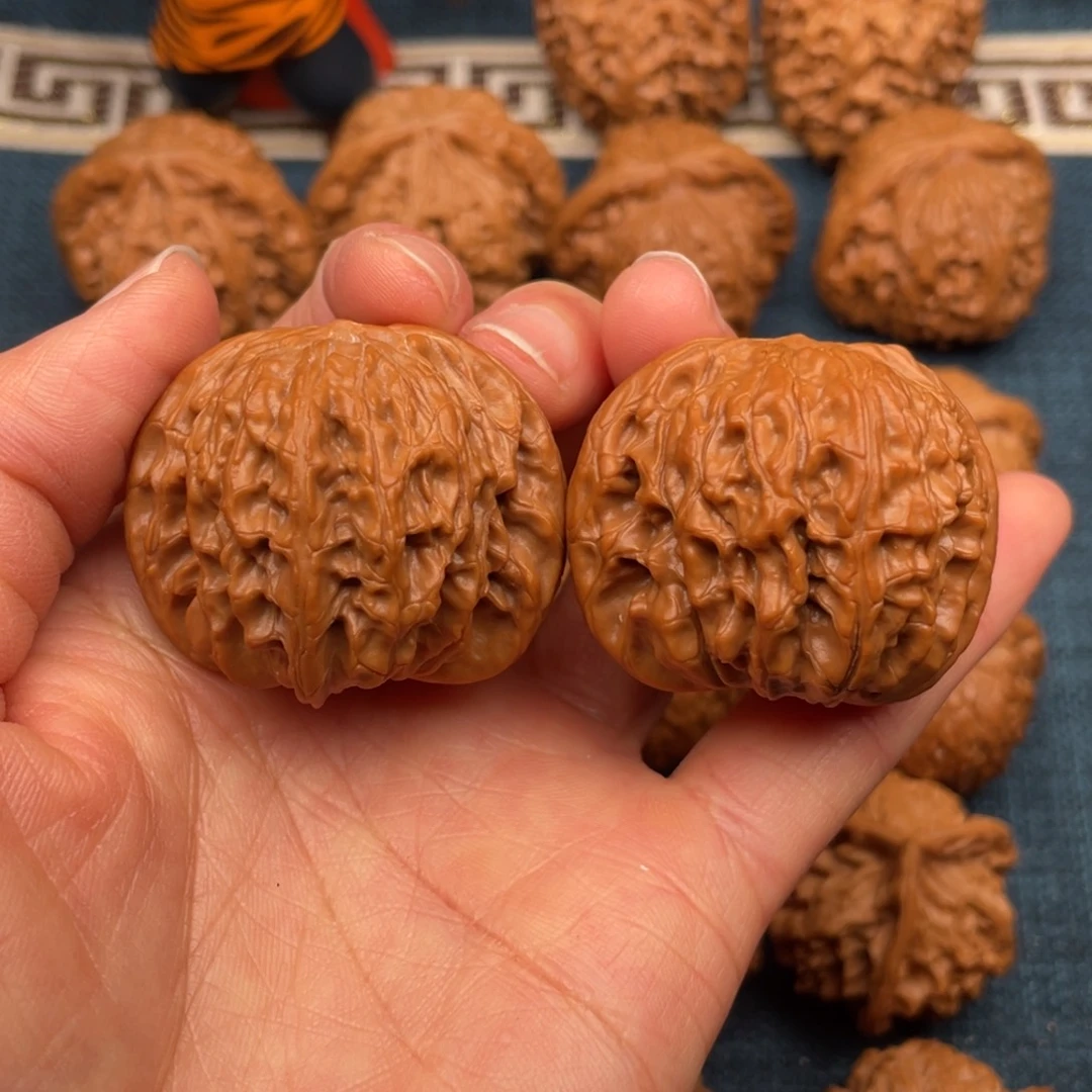 文玩核桃把件41全品毕业山地正磨43克