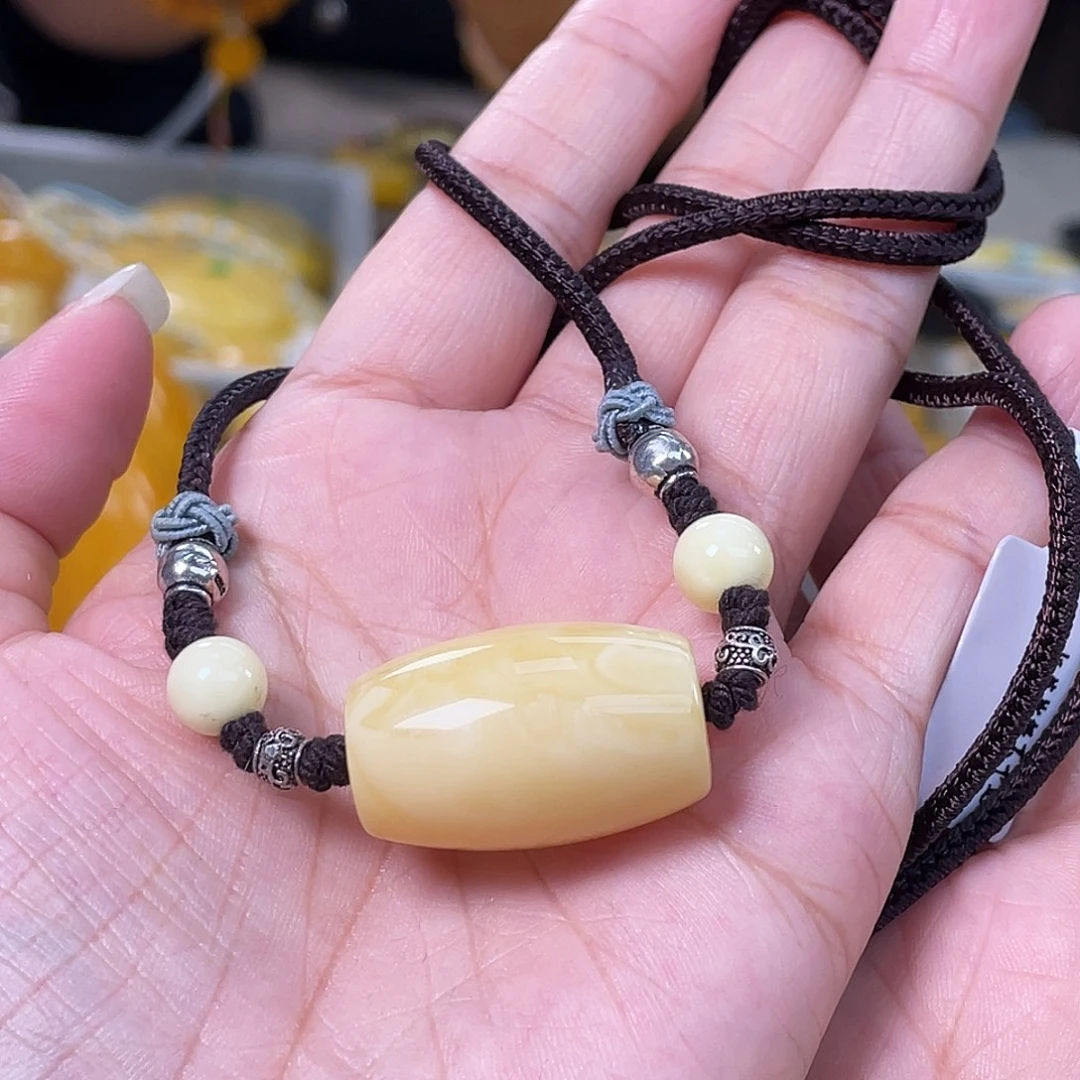 琥珀未镶嵌裸石h16