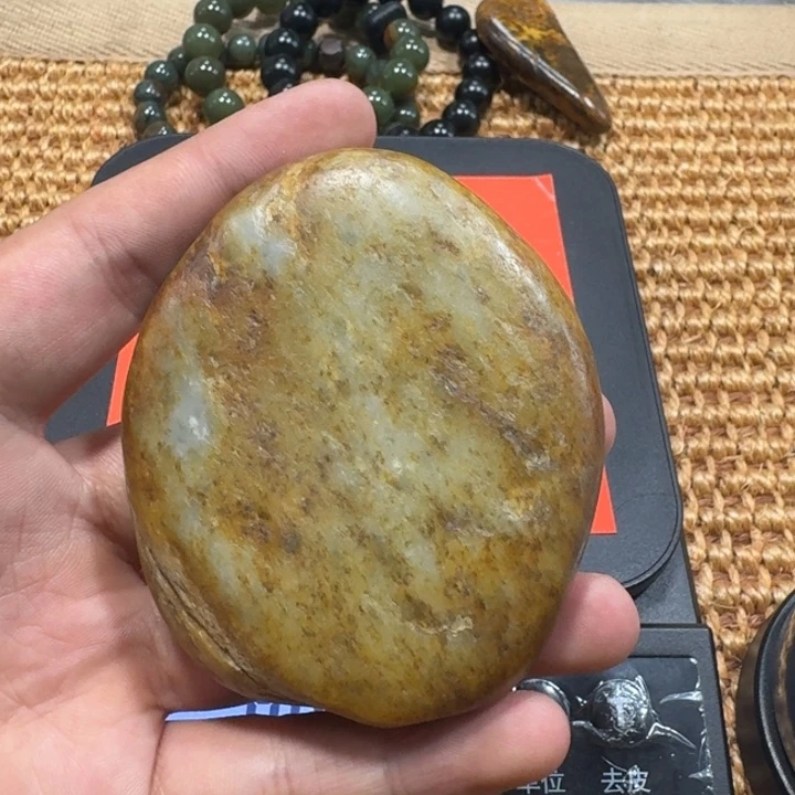 和田玉（糖玉）未镶嵌挂件