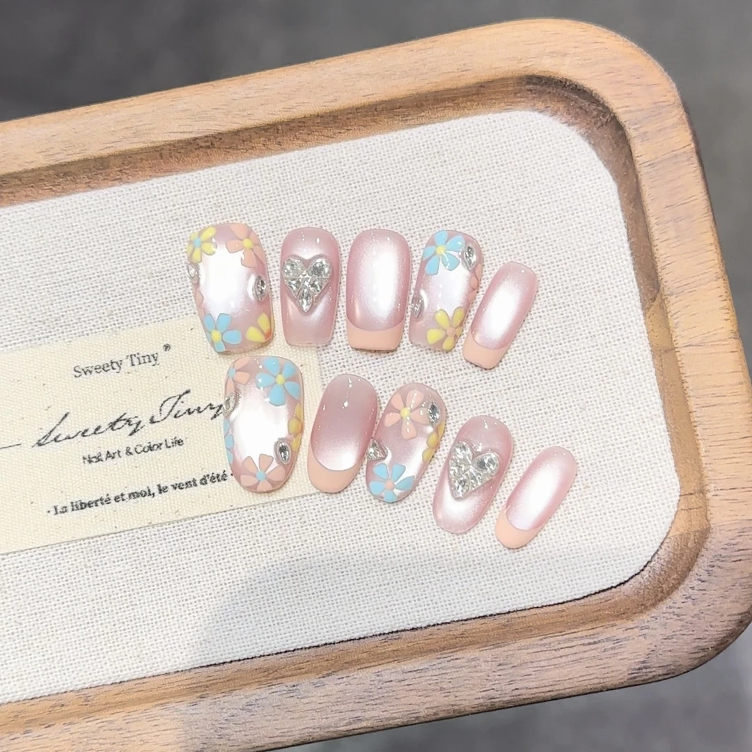 【万花筒】纯手绘纯手工穿戴甲穿戴式梯形光疗甲美甲