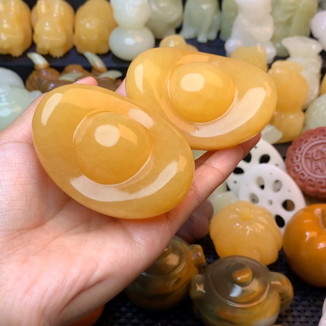 *****五彩石手把件黄色元宝