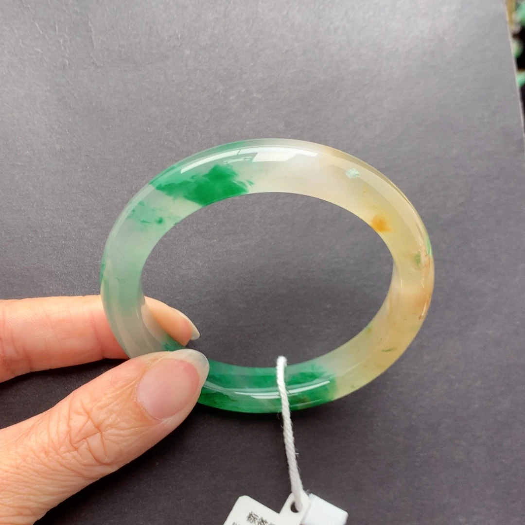 未镶嵌手镯石英质玉七****`