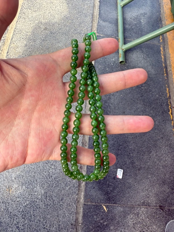 和田玉碧玉颈饰未镶嵌