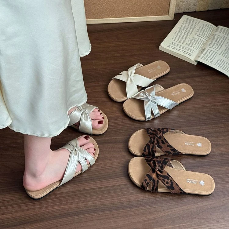 2025夏季新款交叉设计女外穿时尚一字拖洋气防滑软底拖鞋K886