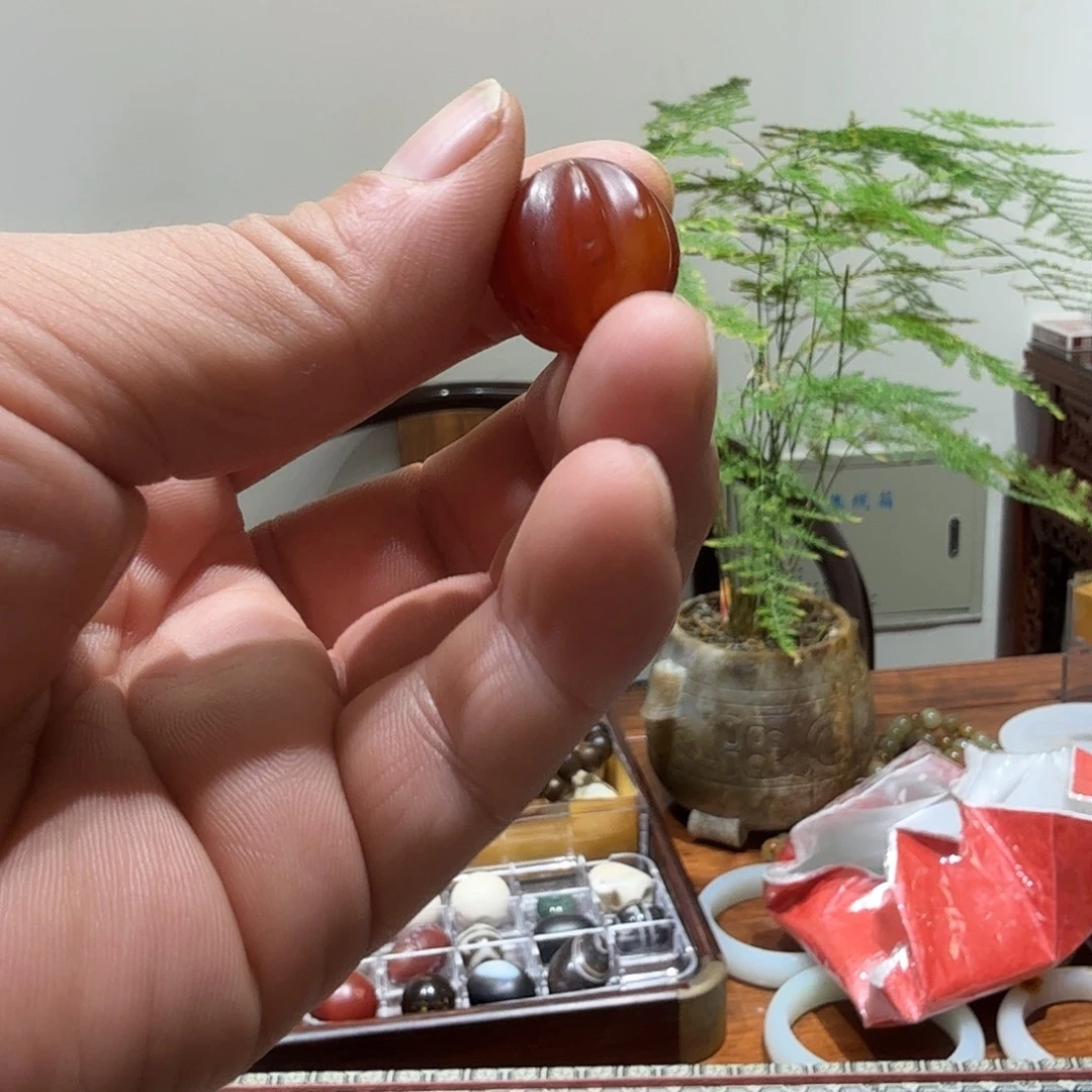 南红玛瑙合金手链