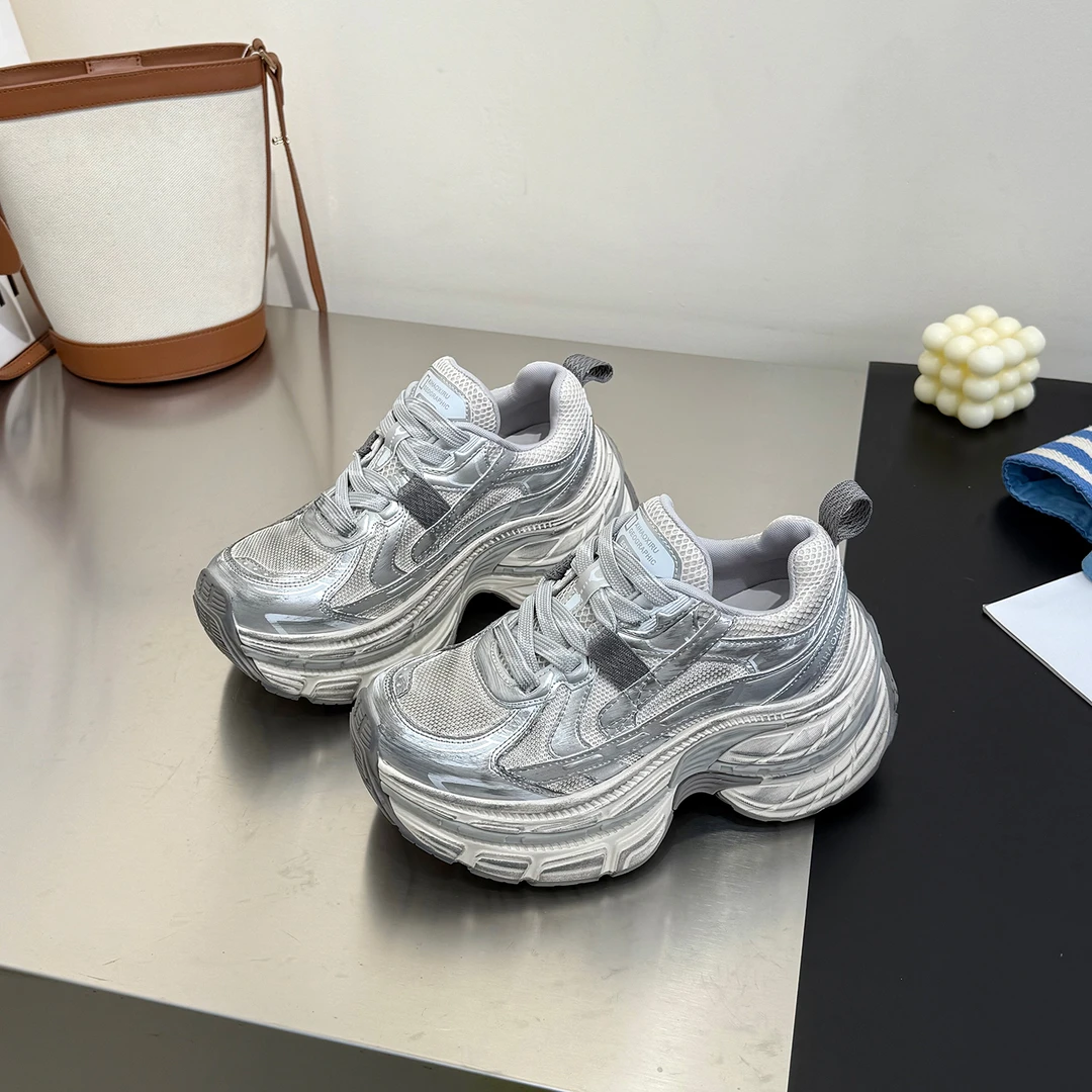 潮酷炸街~真皮擦色做旧厚底老爹鞋女2025秋新款小个子增高休闲鞋