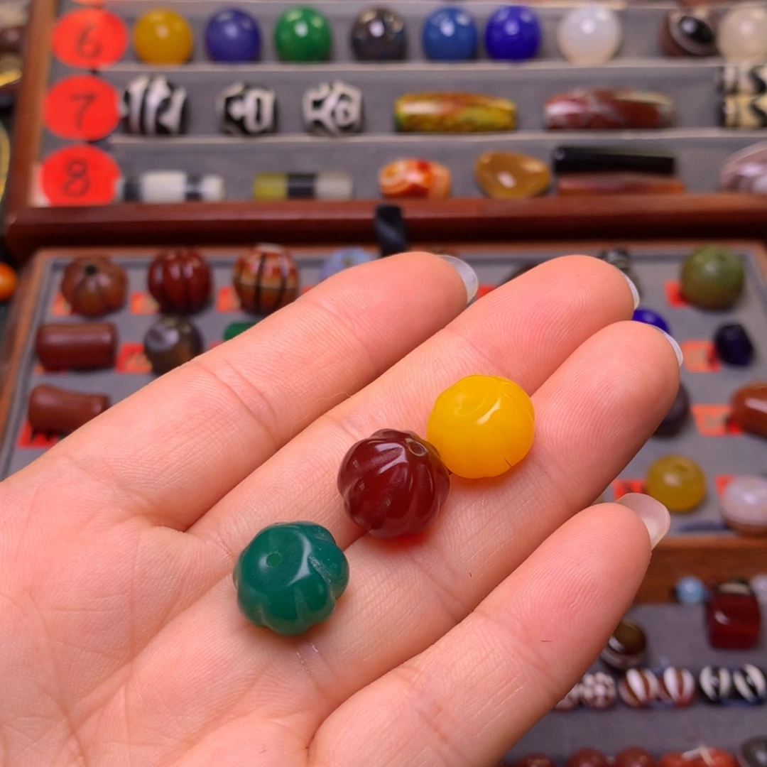 【***枫玛瑙/玉髓颈饰未镶嵌