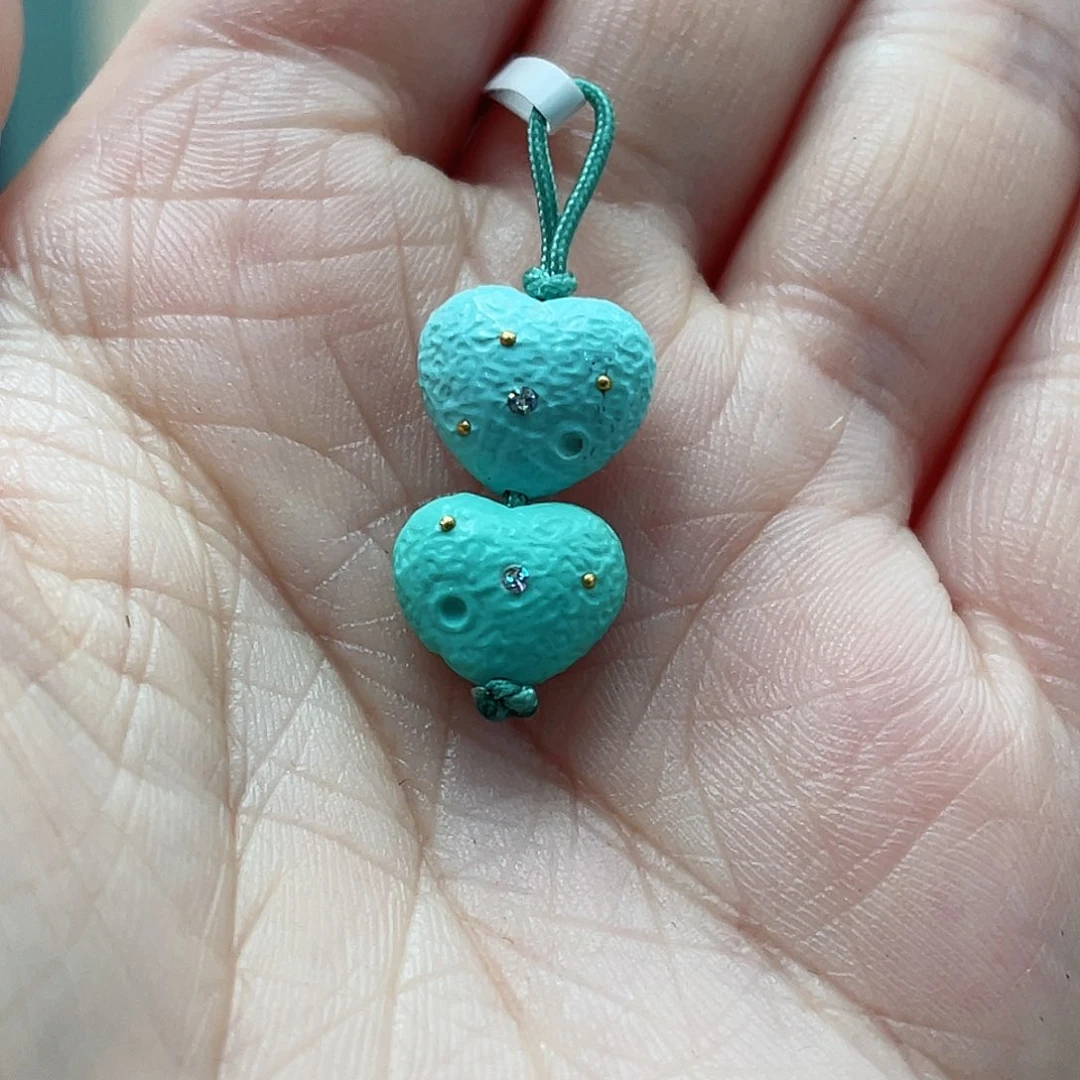 绿松石颈饰未镶嵌