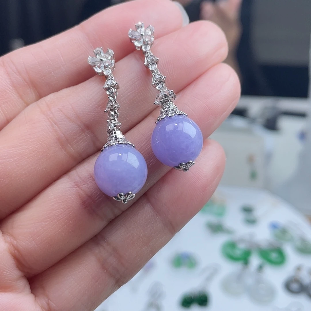 翡翠18K金镶嵌耳饰