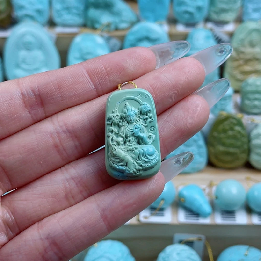 绿松石未镶嵌珠宝奇石