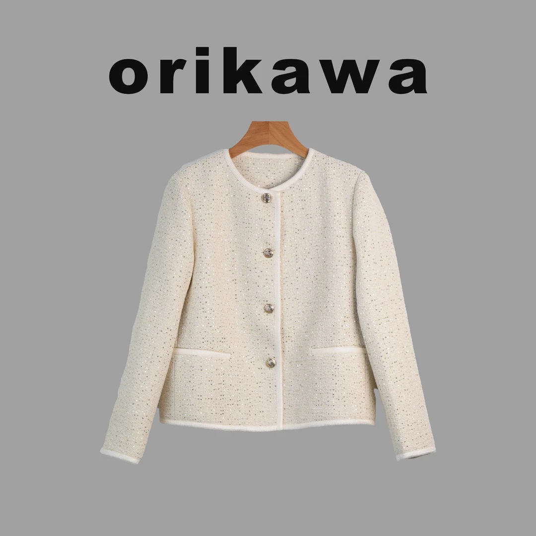 092亮片金扣气质小香风外套