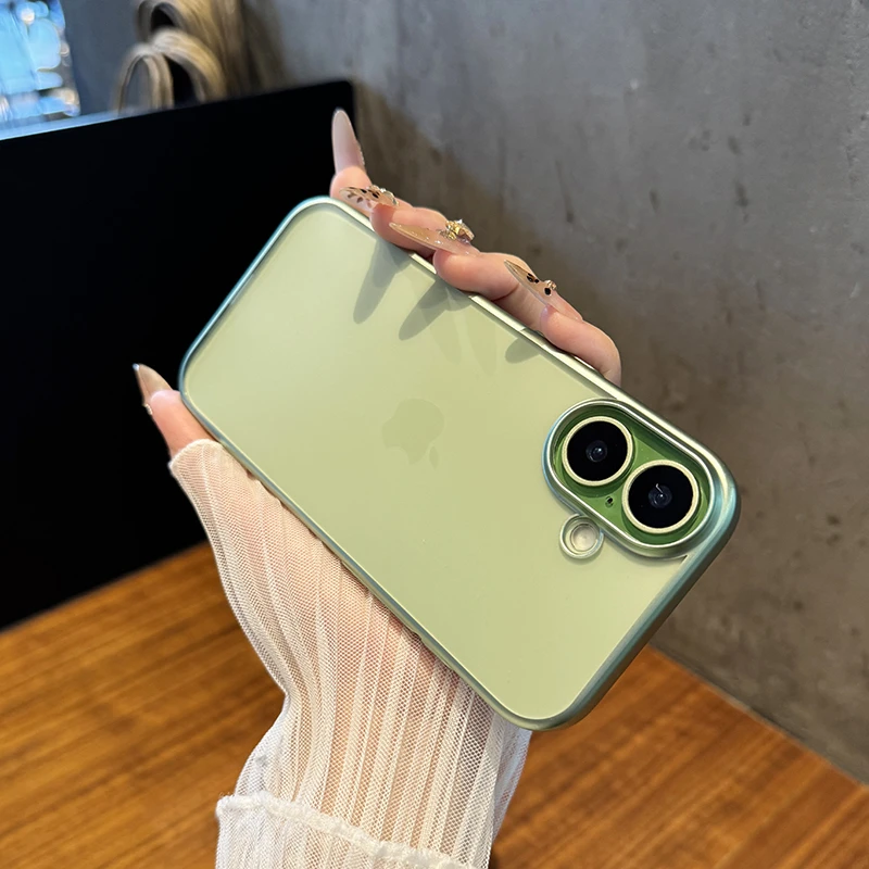 适用于苹果17手机壳电镀边框iPhone17pro防摔磨砂promax创意简约