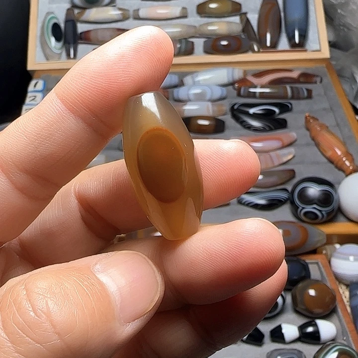 玛瑙/玉髓未镶嵌吊坠(不含链)