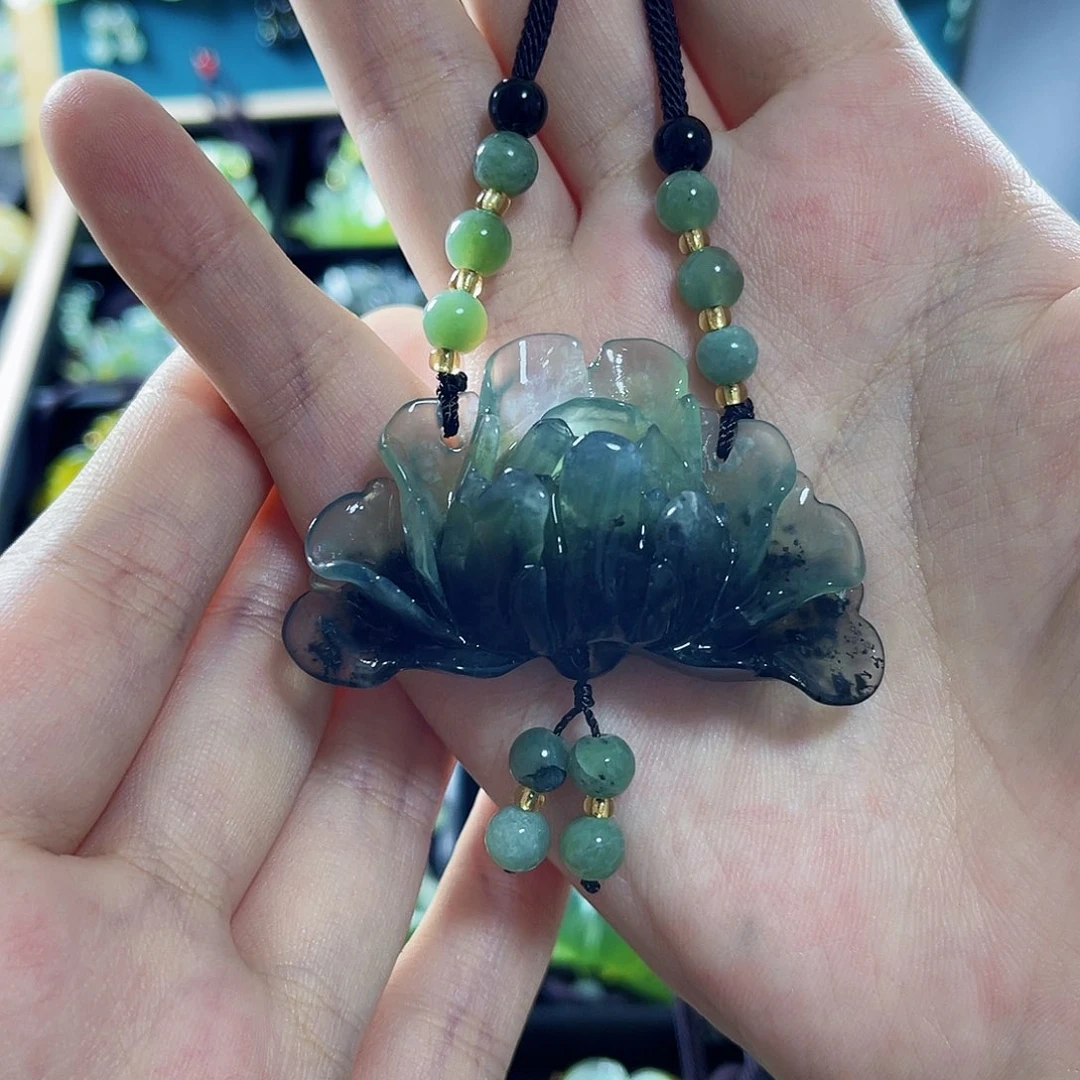 蛇纹石玉颈饰未镶嵌7