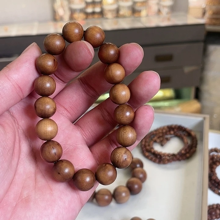 【闪购商品】檀香木手串/手链1.2福利瑕