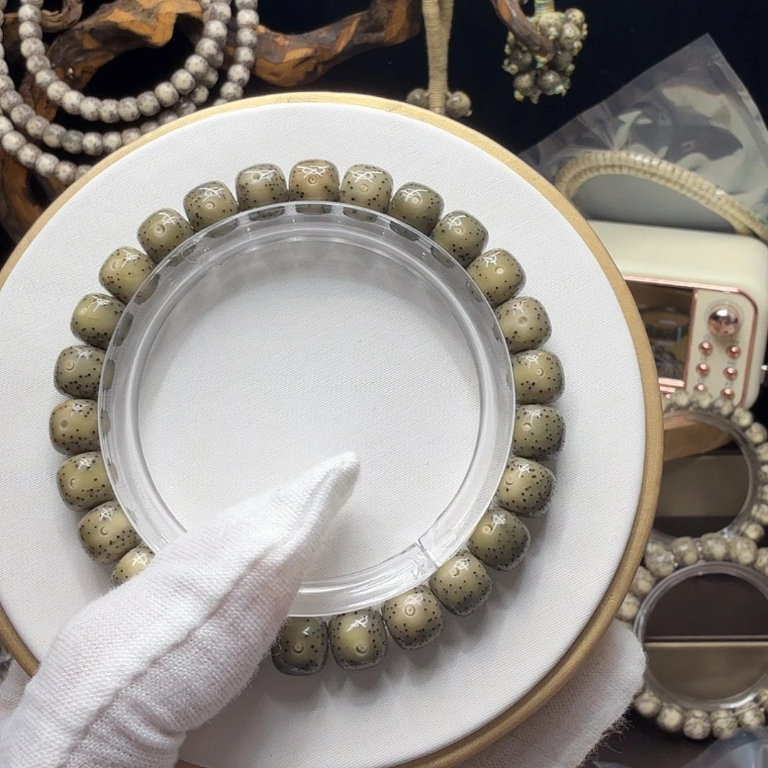 星月菩提手串福利款绿幽灵