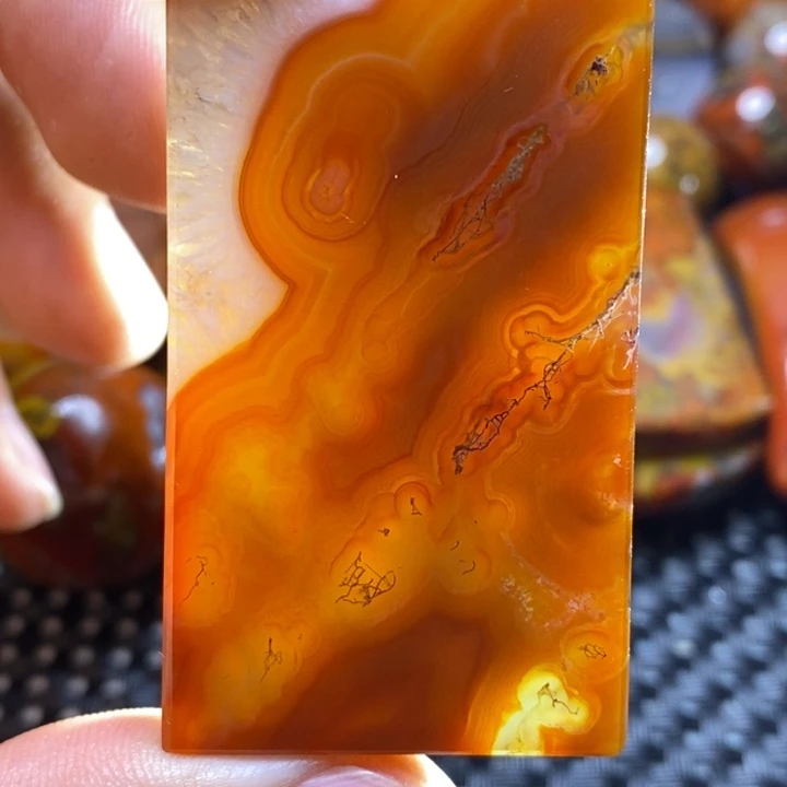 玛瑙/玉髓颈饰未镶嵌