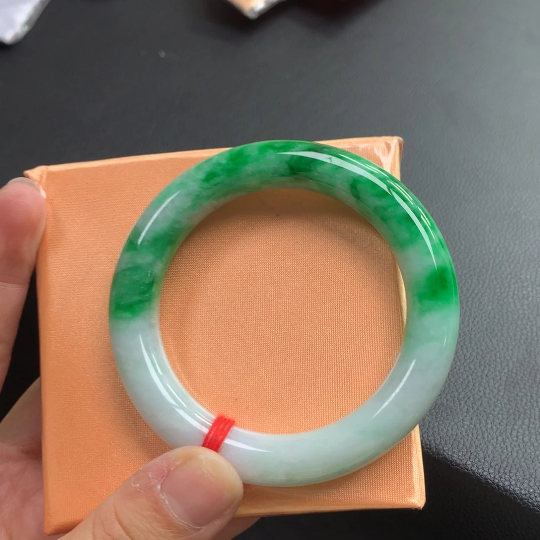 翡翠未镶嵌手镯10号51胖圆辣色