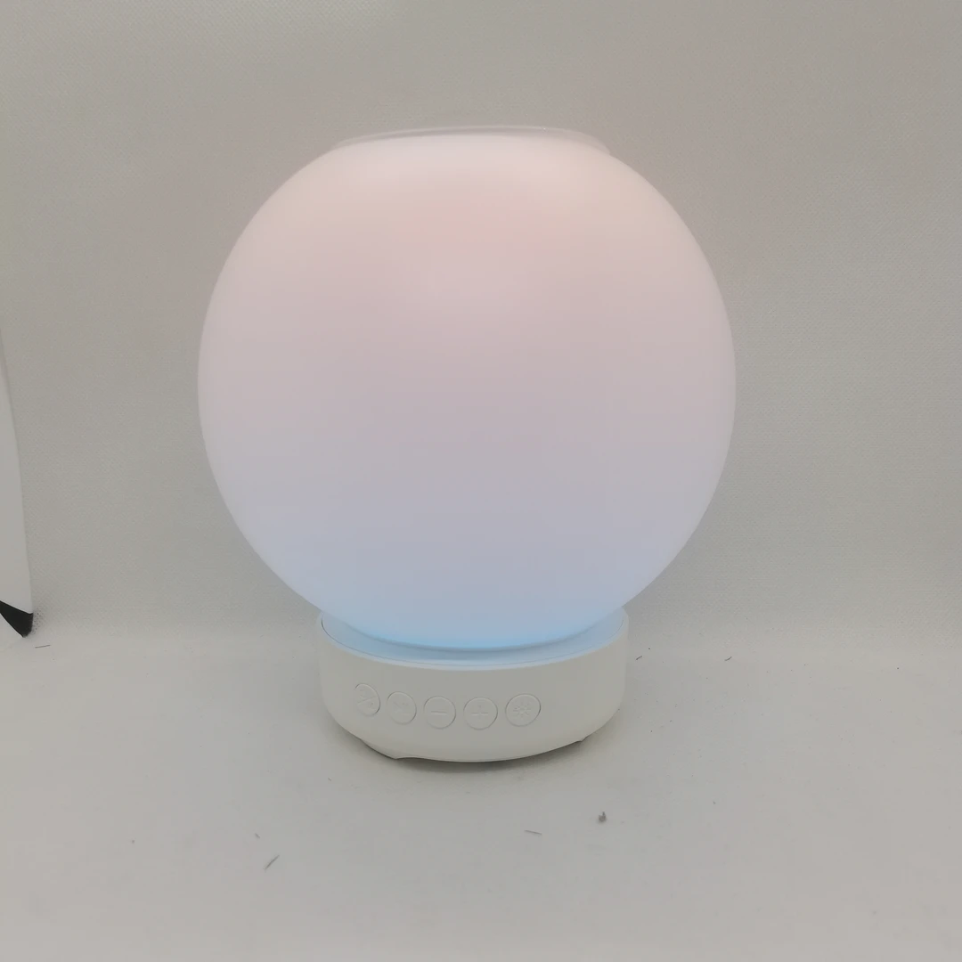 99新  无线充RGB夜灯音响