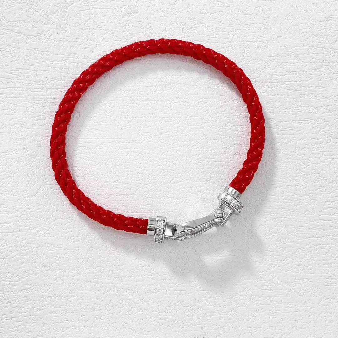 925银莫桑石手链 木木（MH109）满镶马蹄扣红绳手链