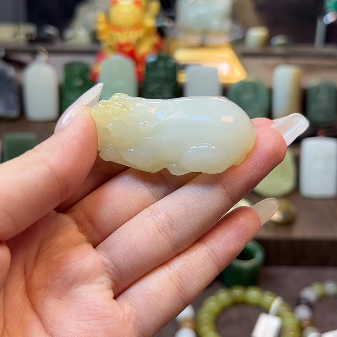 和田玉未镶嵌手串