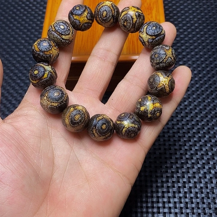 吖***生未镶嵌手链玛瑙/玉髓