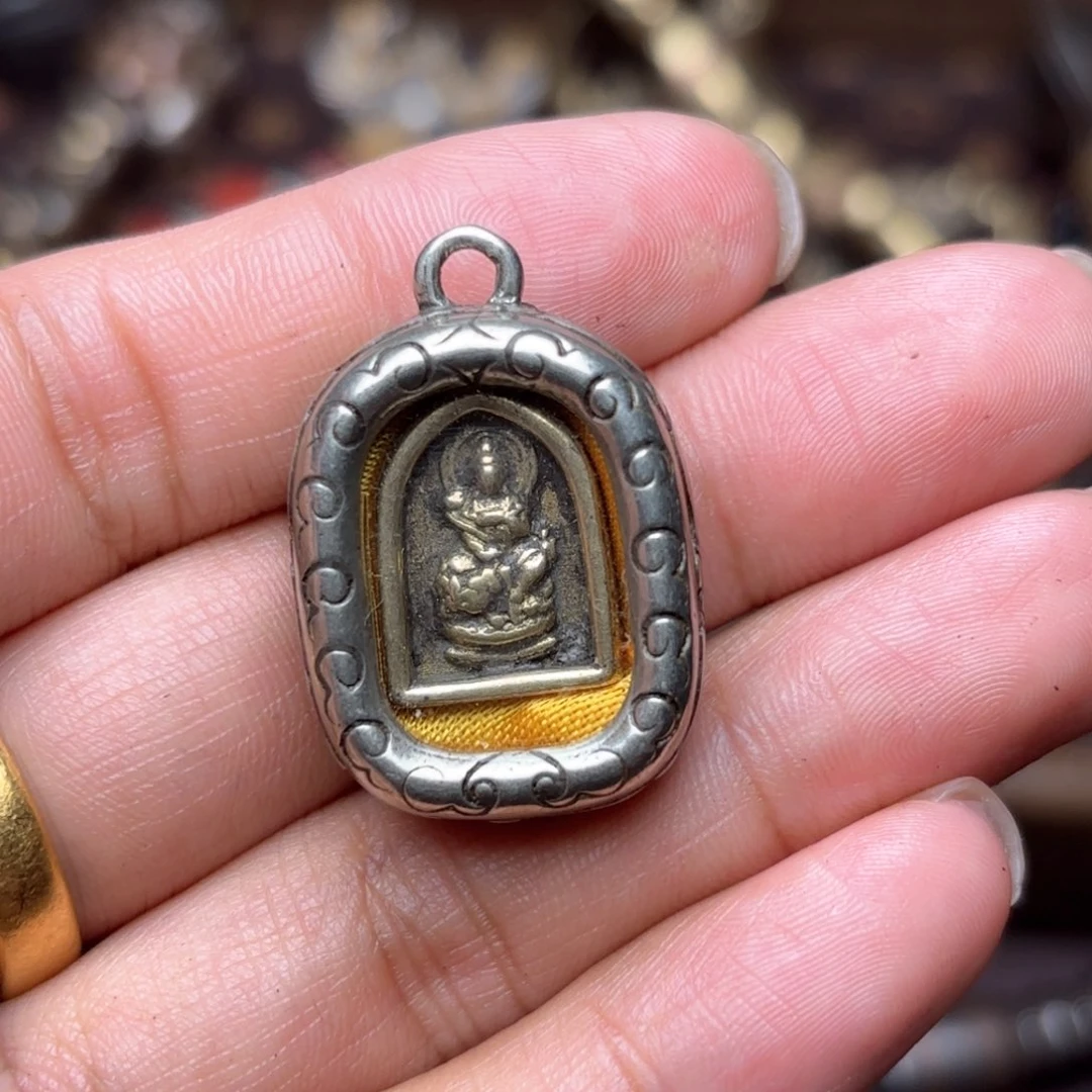 铜星月菩提吊坠项链