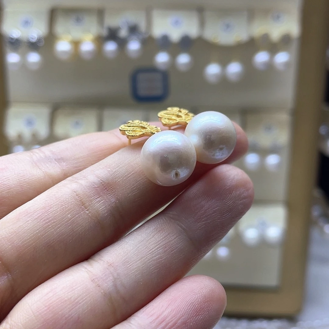 银S925镶嵌淡水珍珠耳饰