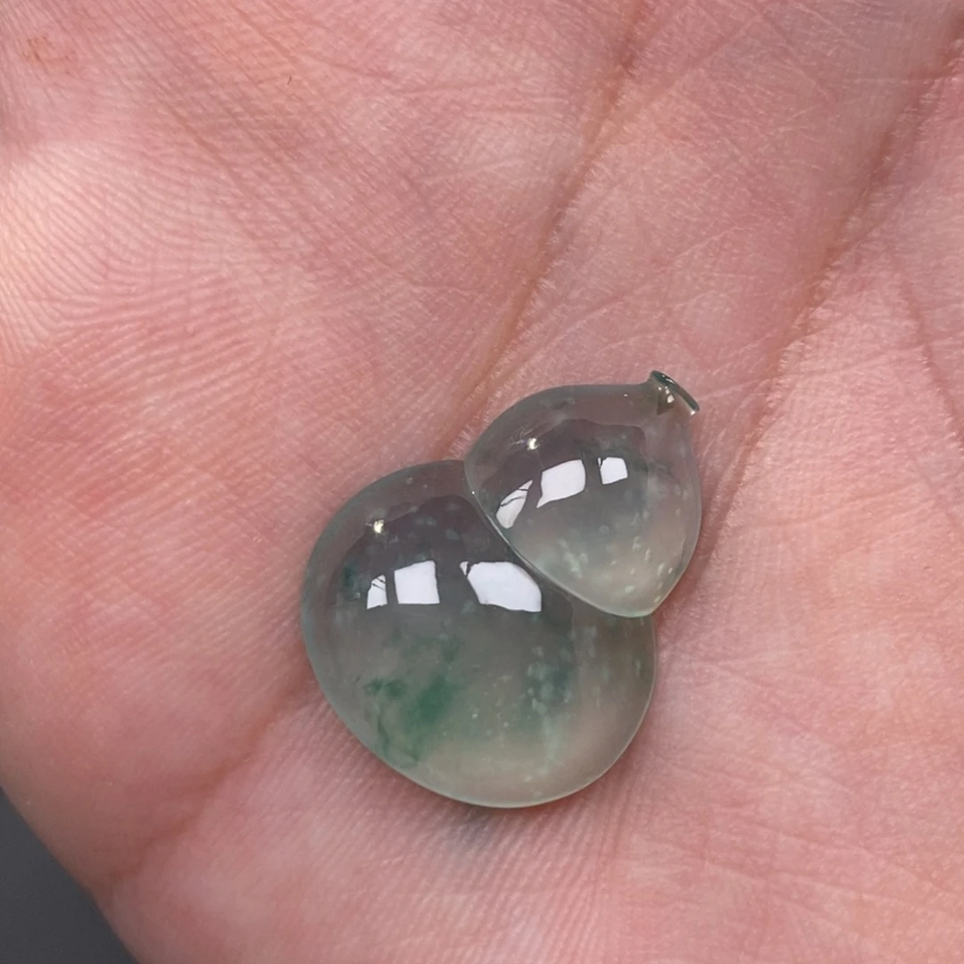 翡翠未镶嵌挂件葫芦