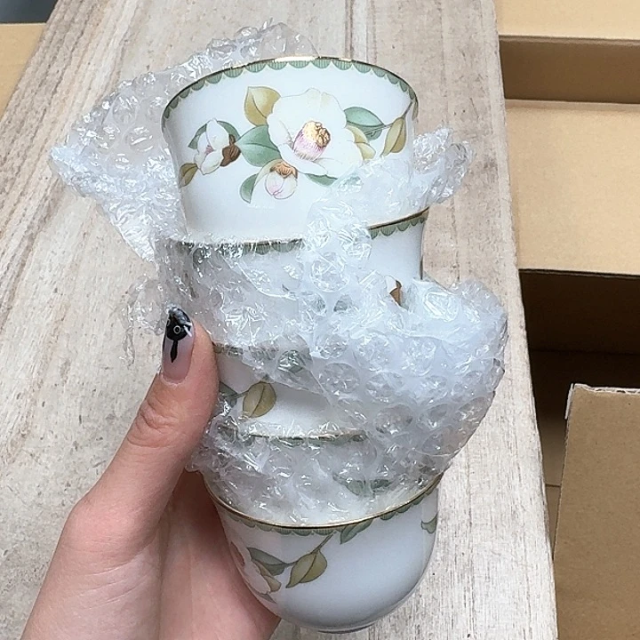 瓷片噗哈哈哈哈哈哈哈哈哈哈