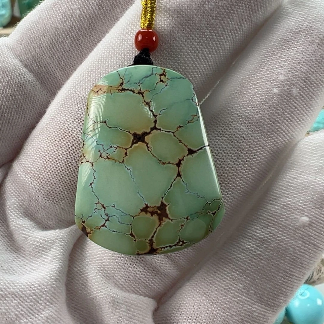 未镶嵌绿松石配饰?*