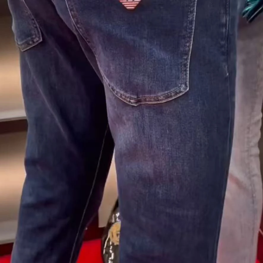 春秋款男牛仔裤子高端轻奢经典洗水四面弹修身轻奢中腰小脚裤