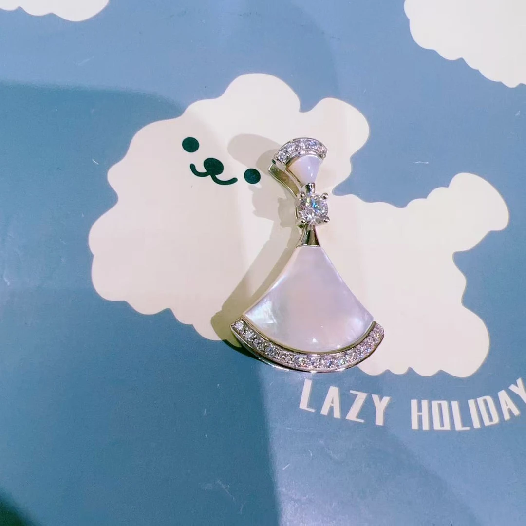 铂金Pt950吊坠   3.59克